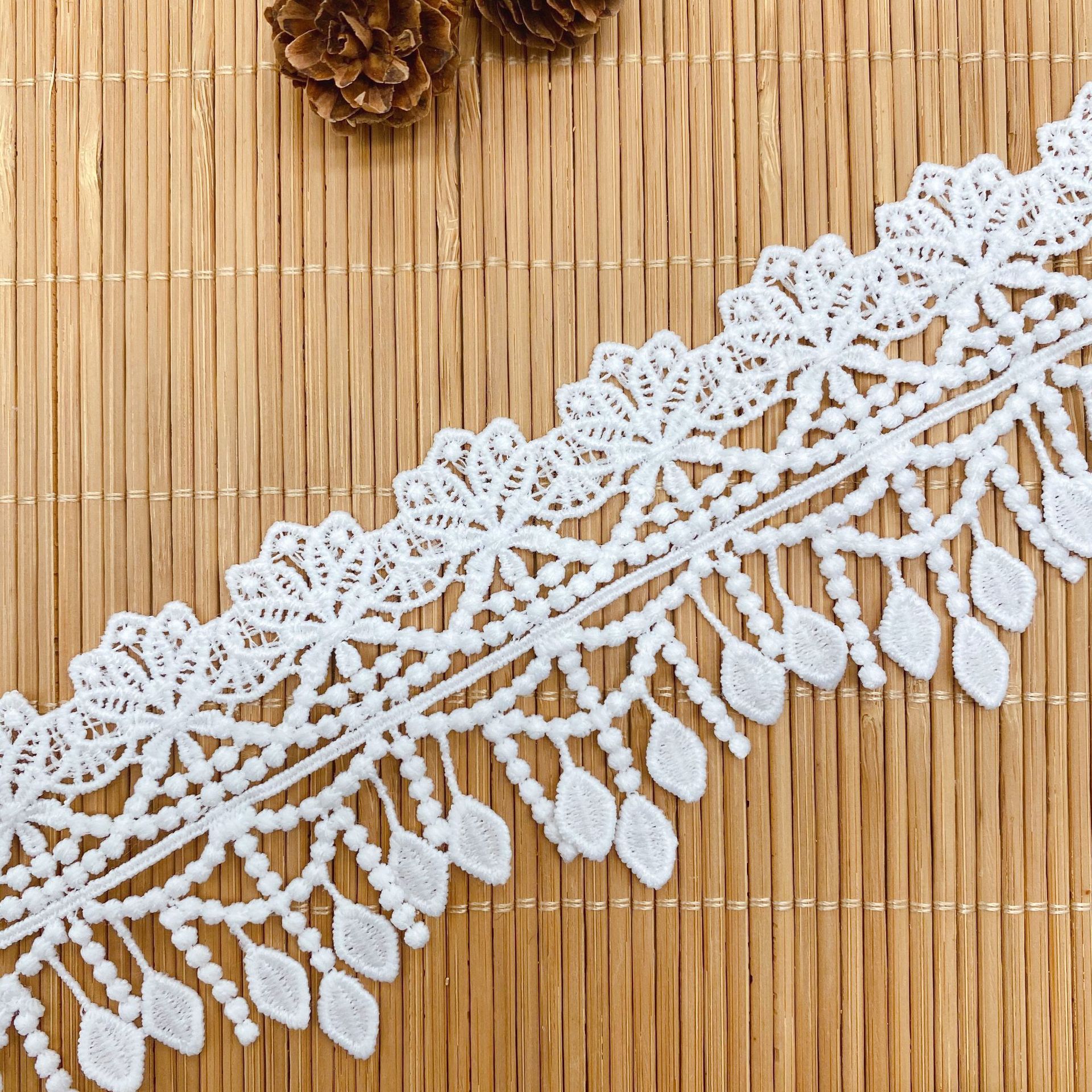 3Yards Embroidery Hollow Flowe - Lace Ribbon Trim recension och pris