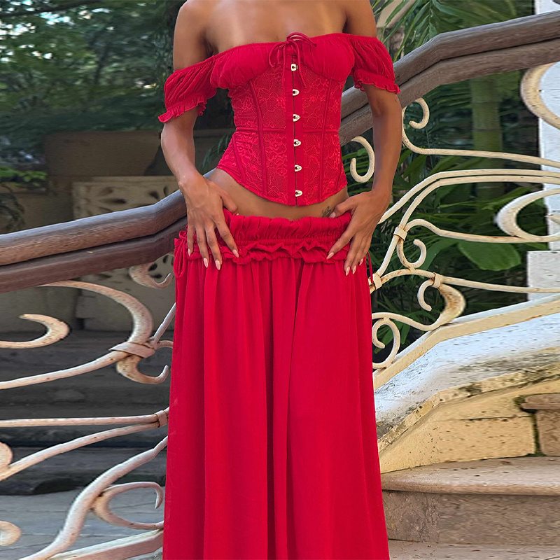 Chic Red Off Shoulder Corset T - Elastic Lace Trim recension och pris
