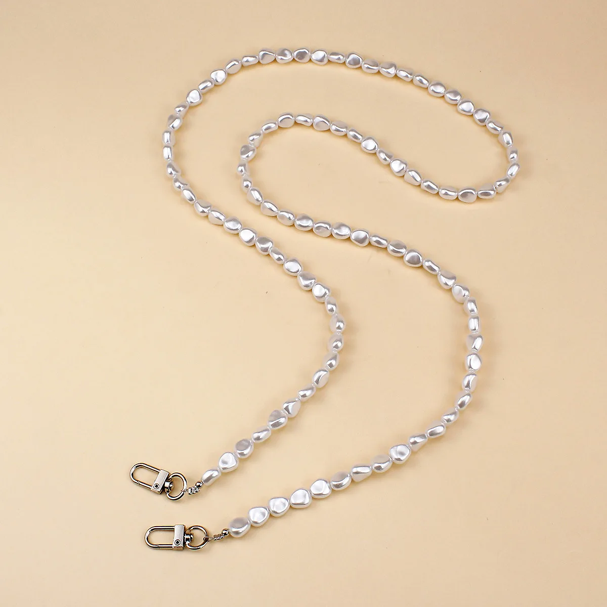 Mobile Phone Lanyard Luxury Pe - Pearl Trim Chain recension och pris