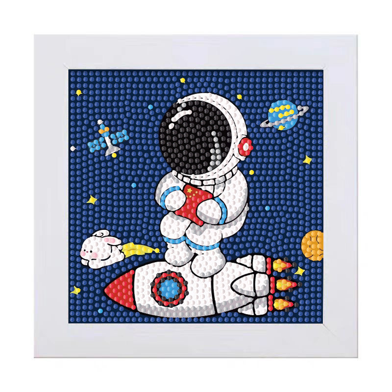 Keeppley astronaut crystal dia - Embroidery Embellishments recension och pris
