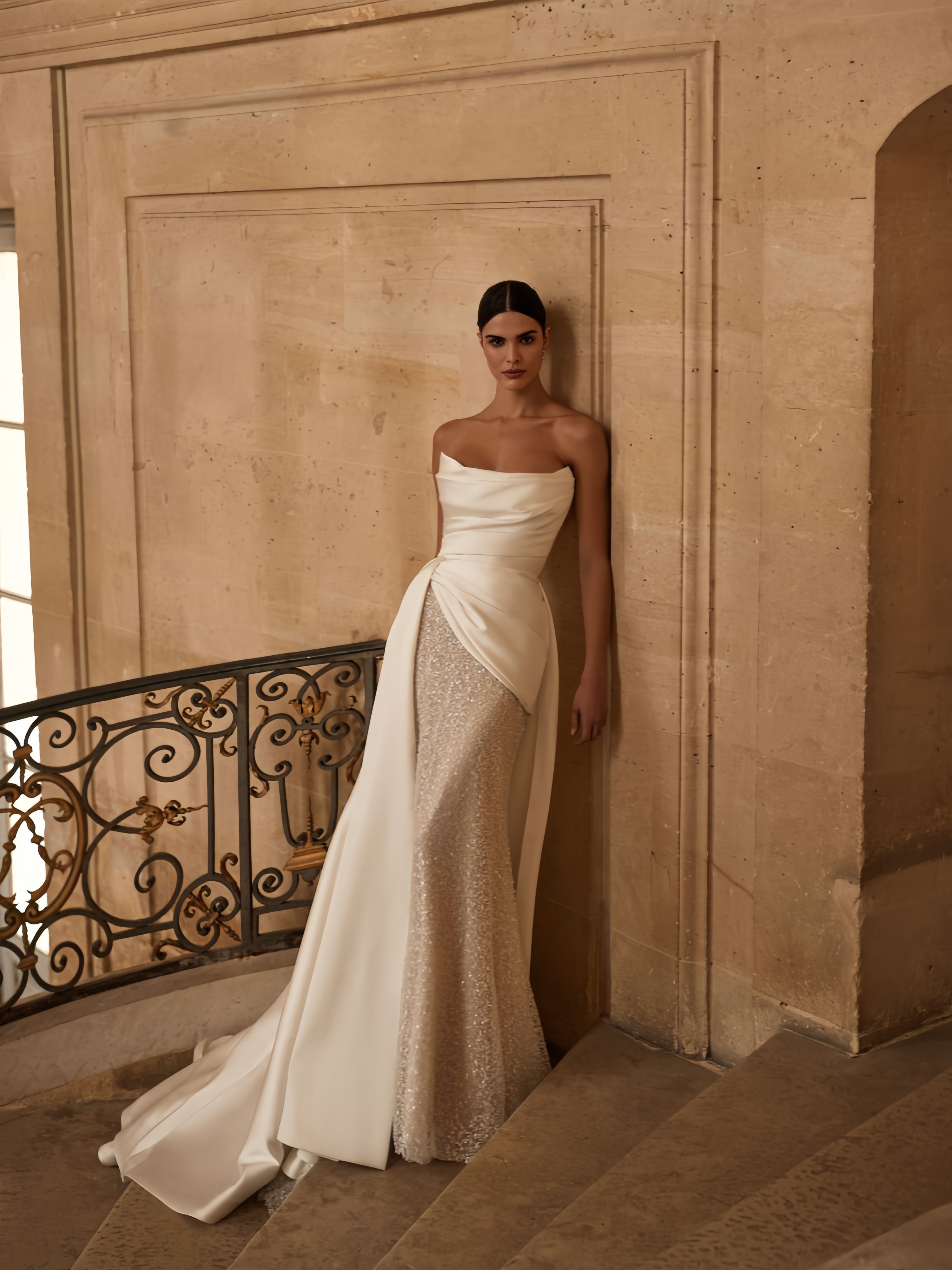 Customisable Elegant Satin-eff - Sequin Fabric Panel recension och pris