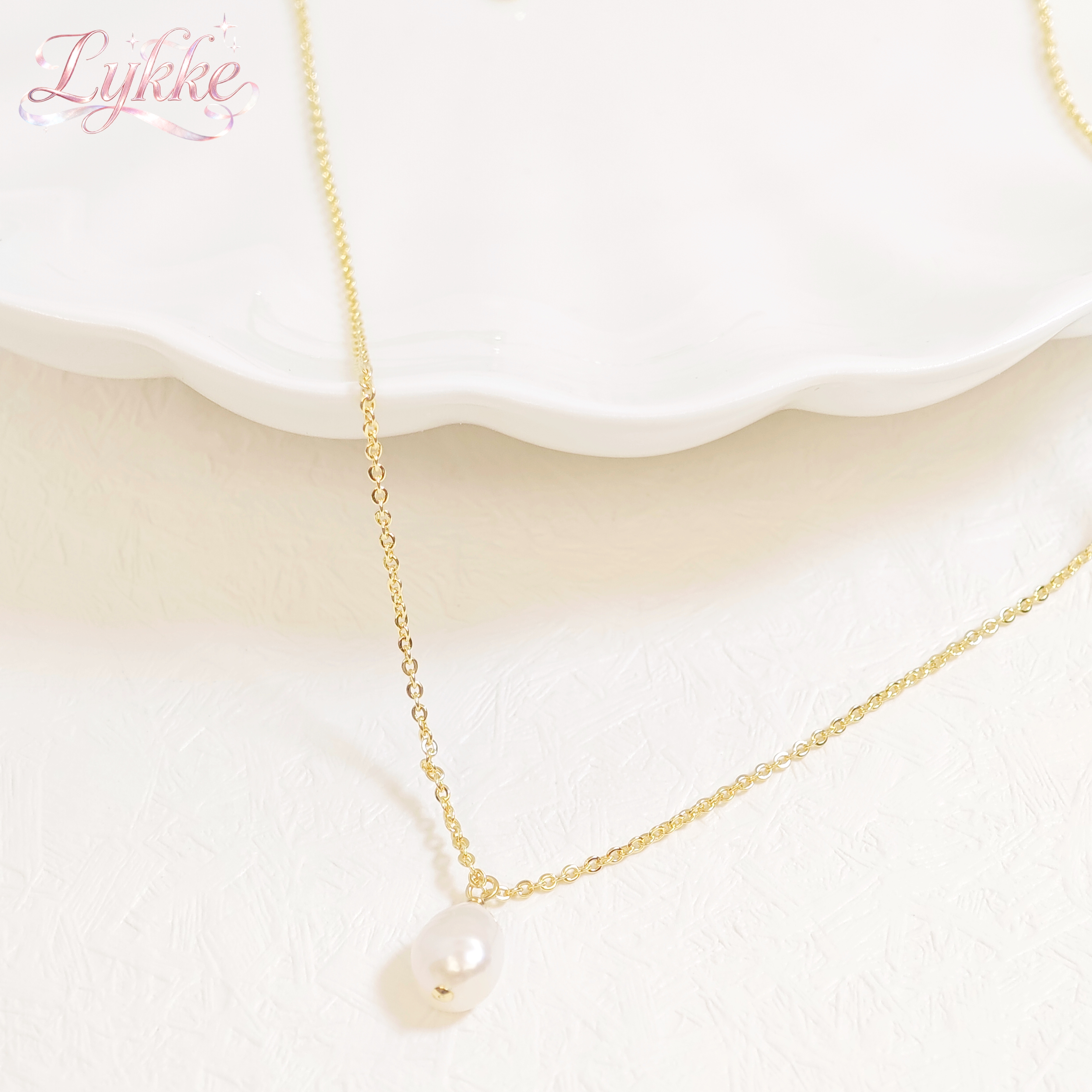 Hot selling French Baroque Wom - Pearl Trim Chain recension och pris