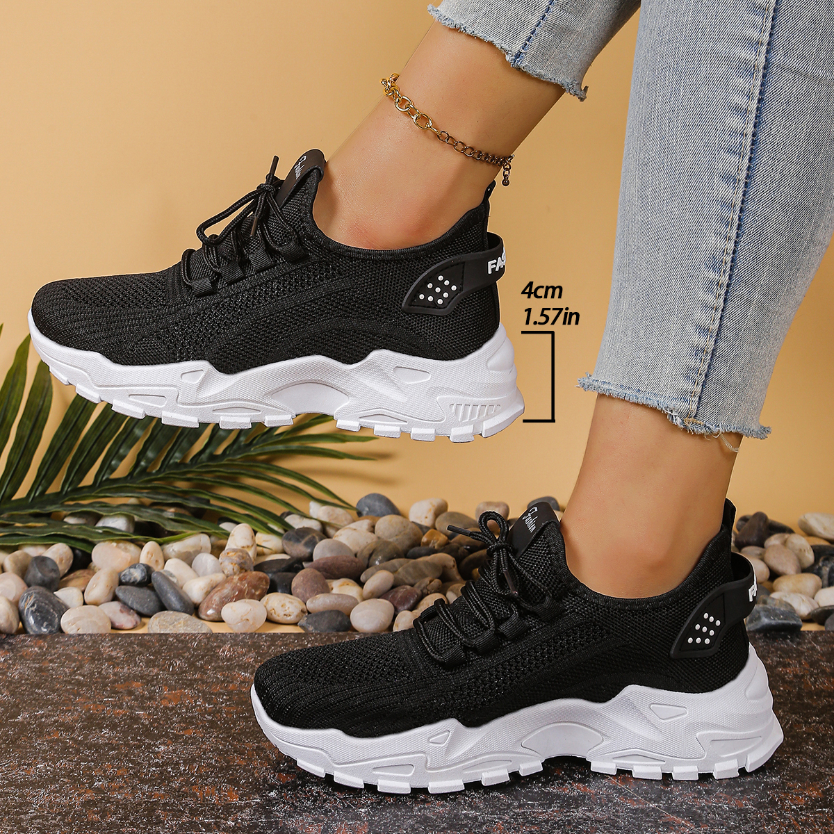 Women's sports shoes 2026，Brea - Guipure Lace Panel recension och pris