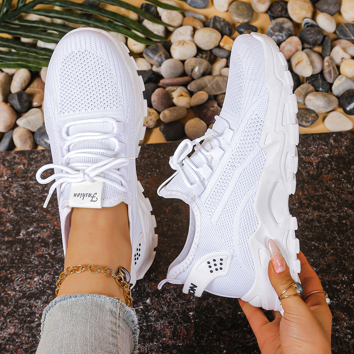 Women's sports shoes 2026，Brea - Guipure Lace Panel recension och pris