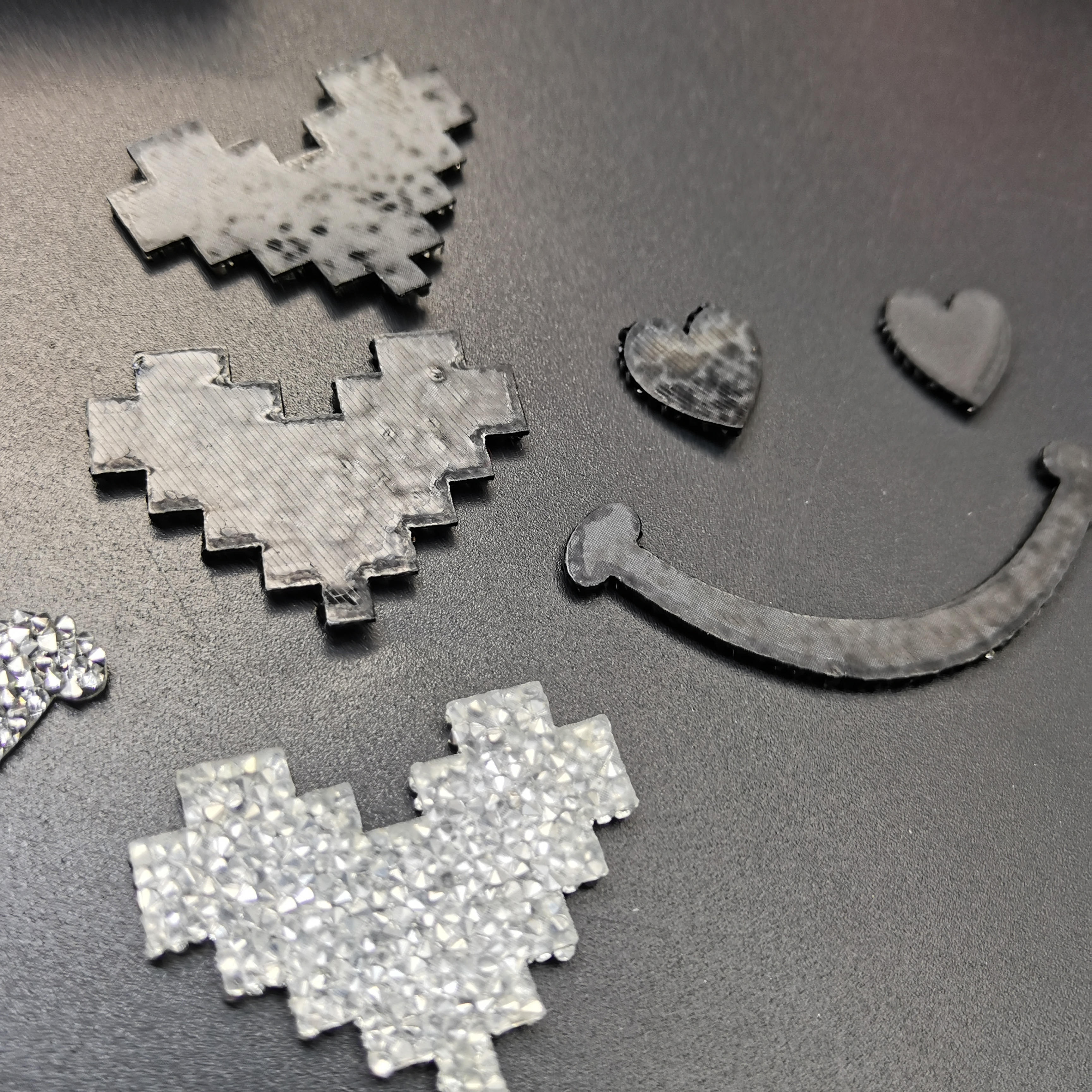 New 3colors Glitter Heart Smil - Hotfix Rhinestone Sheet recension och pris