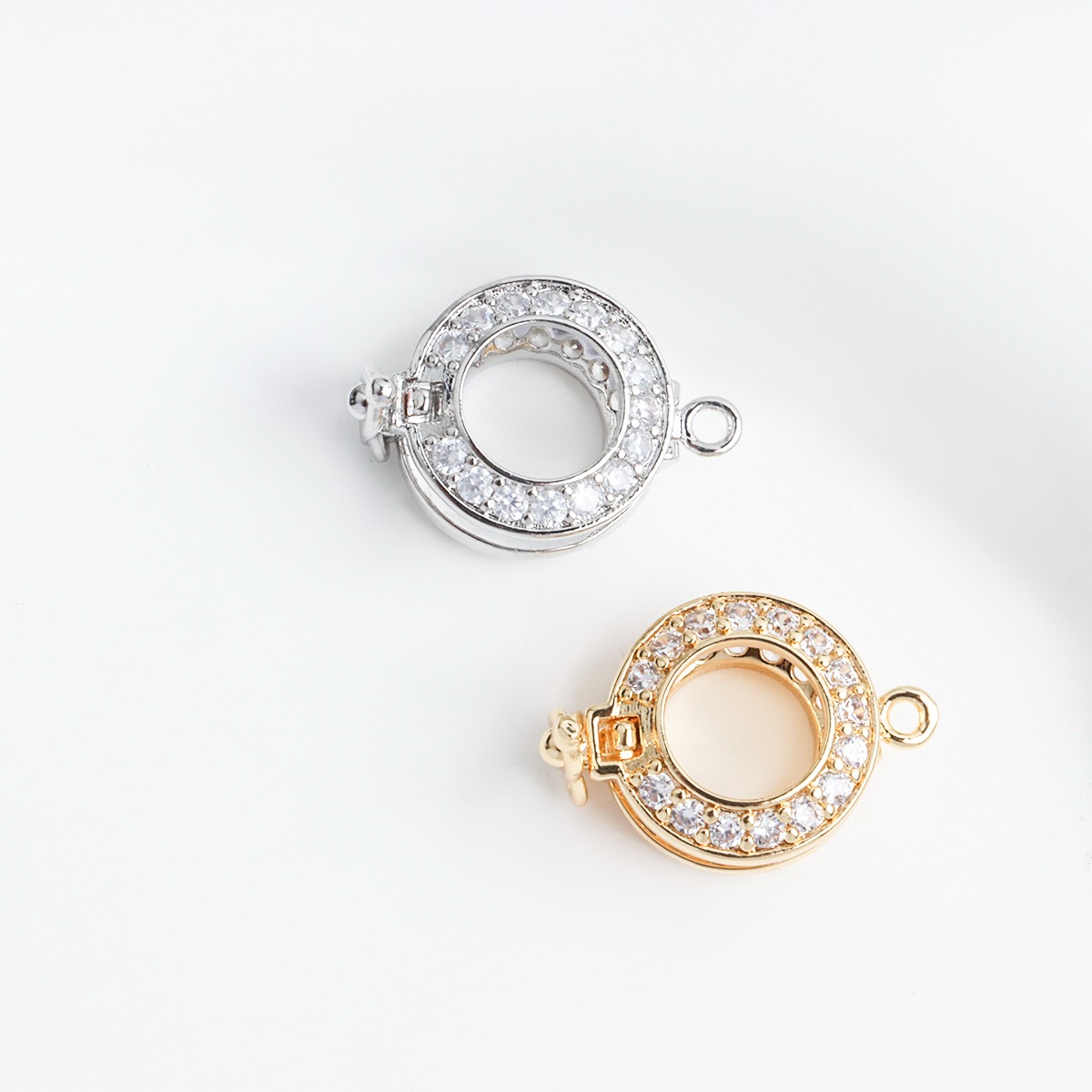 18K Real Gold-plated Zircon Ro - Pearl Trim Chain recension och pris