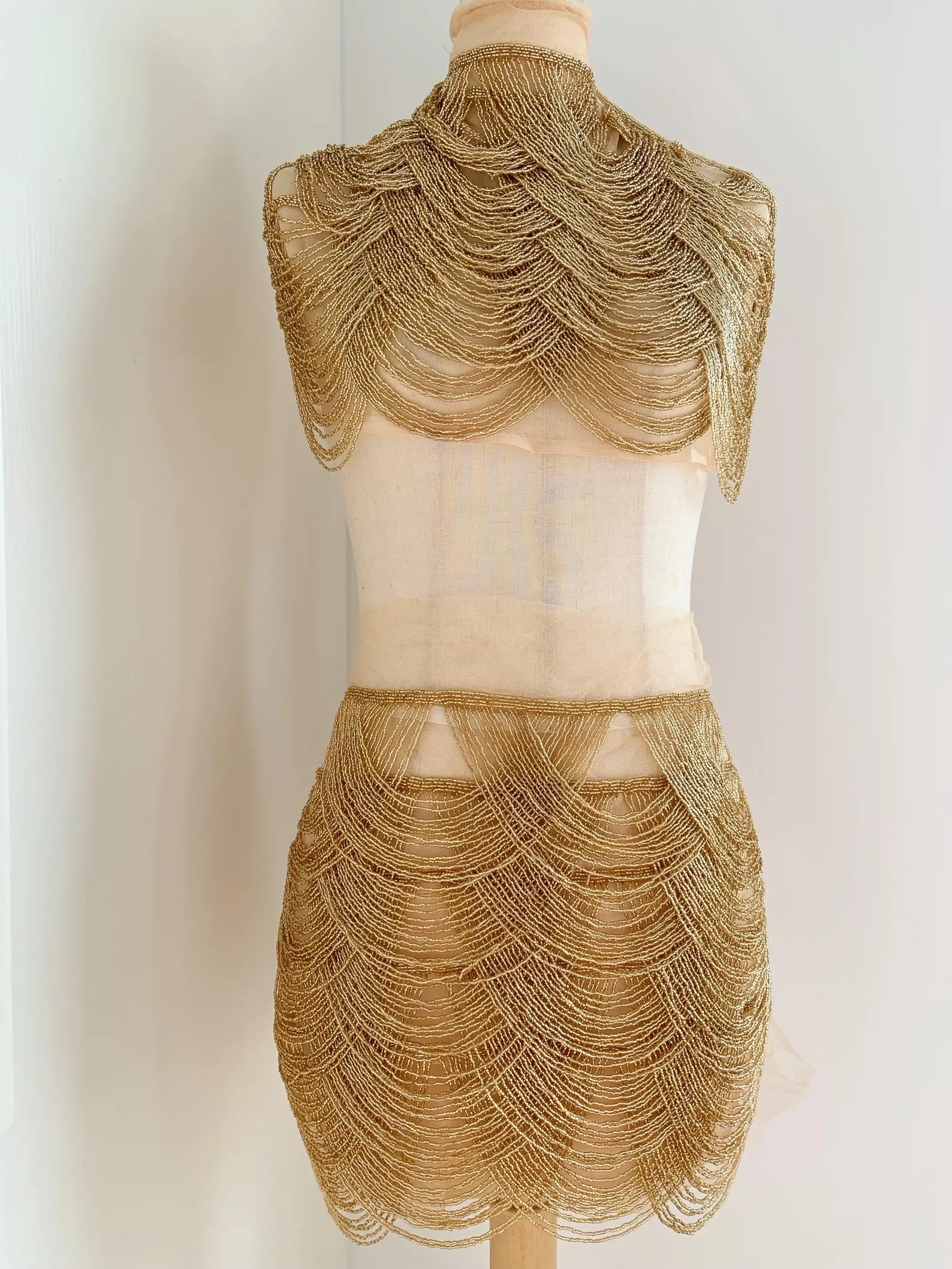 Silver Chains Cape Fabric, Bea - Beaded Trim Fringe recension och pris